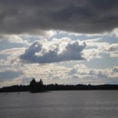 Вид со школьного полуострова на Ведлозеро